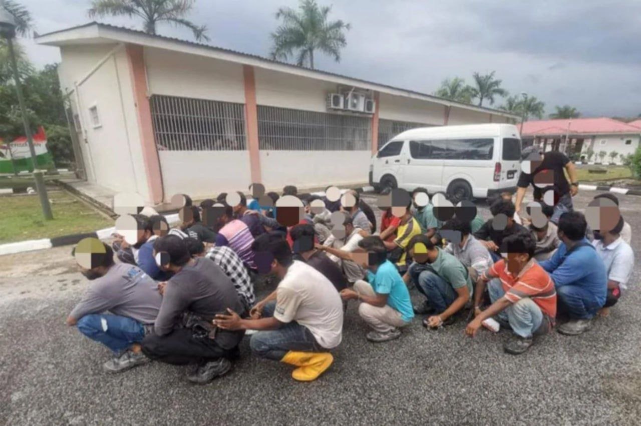 马来西亚 一次提控126名非法移民涉中国人，5人无证入境被判坐牢加鞭刑